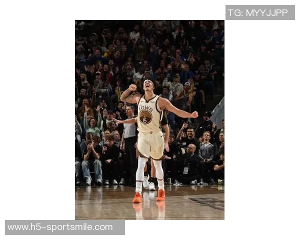 巴特勒复出表现抢眼10投5中贡献19分8篮板6助攻2抢断